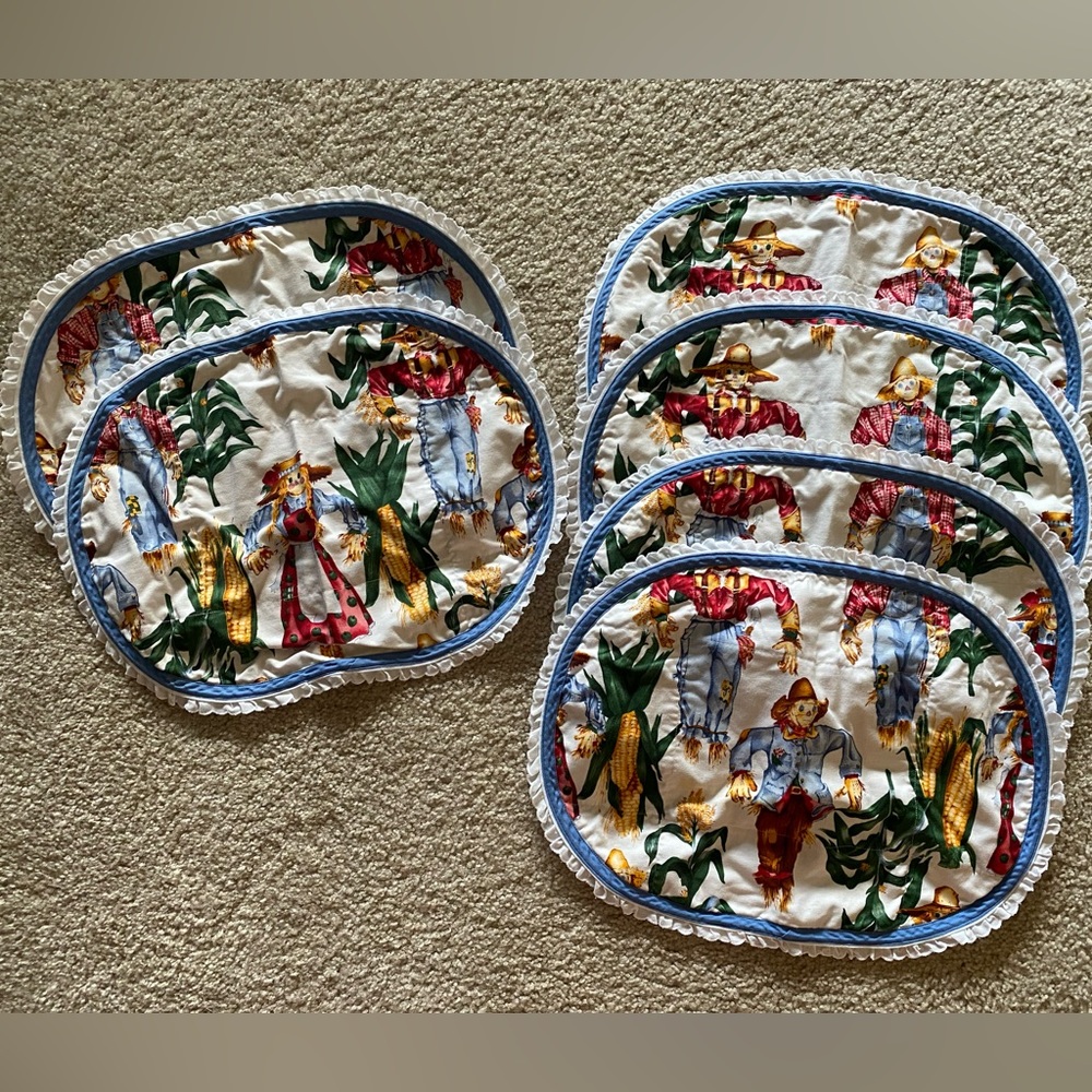 Set of 6 Handmade Reversible (Scarecrows/Floral) Oval Placemats with Ruffle Edge